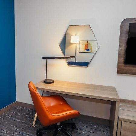 Holiday Inn Express - Des Moines - Ankeny By Ihg エクステリア 写真